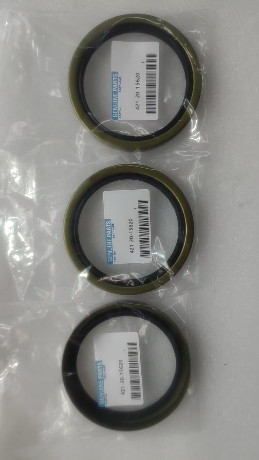 WA470-3 OIL SEAL,421-20-15620