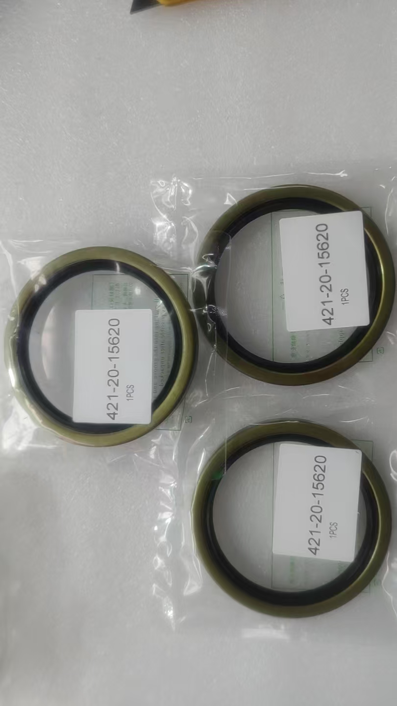 High Quality 421-20-15620 OIL SEAL Suitable For Loader WA450 Parts