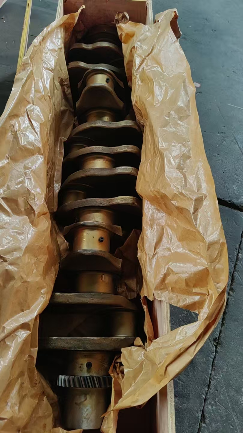 High Quality 6151-35-1010 CRANKSHAFT ASSEMBLY Suitable For Engine S6D125 Parts