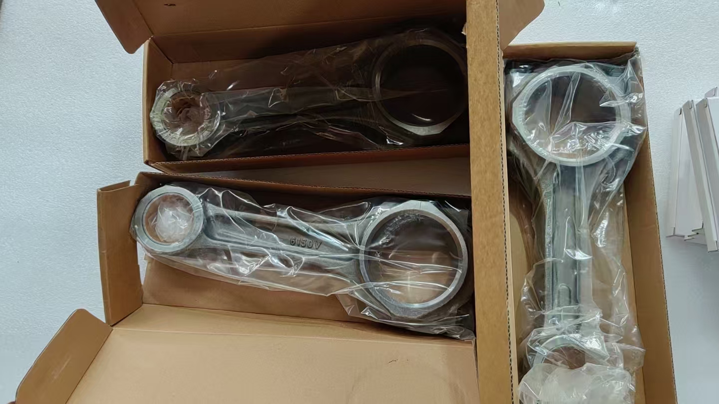 High Quality 6151-31-3101 CONNECTING ROD ASS'Y Suitable For Engine S6D125 Parts