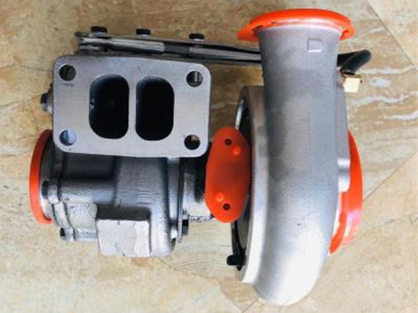 New Original Engine Supercharger for PC220-8